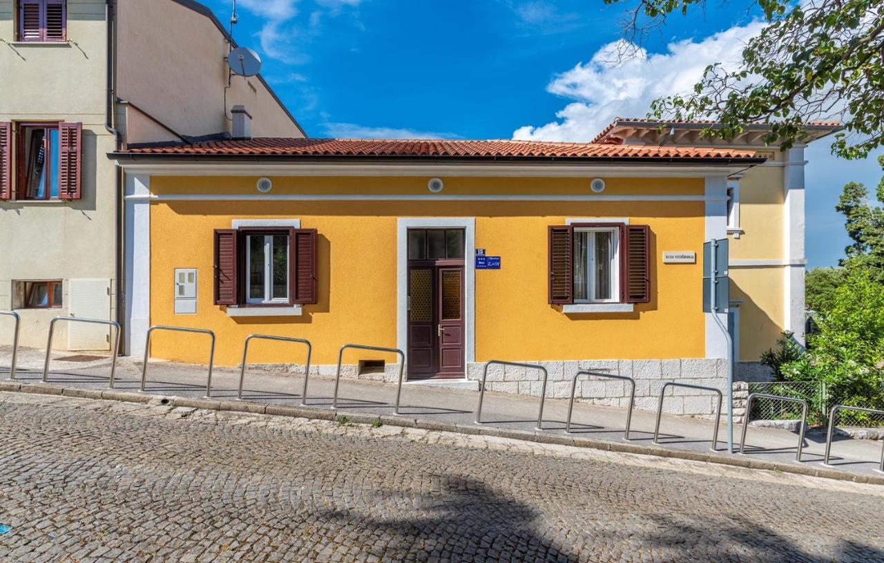 Apartment Lazzarich With Terrace Poreč Dış mekan fotoğraf
